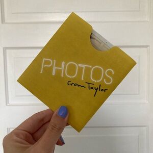 Authentic 1989 original release photos from Taylor Limited Edition